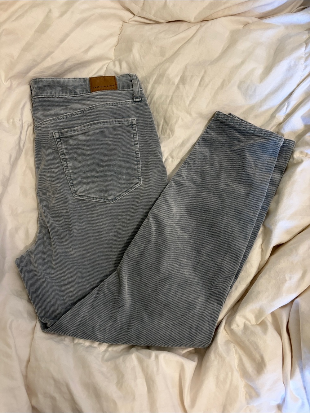 American Eagle Women’s Light Gray Corduroy Jeans